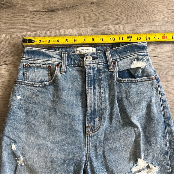💜Abercrombie and Fitch💜The Ankle Straight Ultra High Rise-size 29/8 Regular - Picture 3 of 7